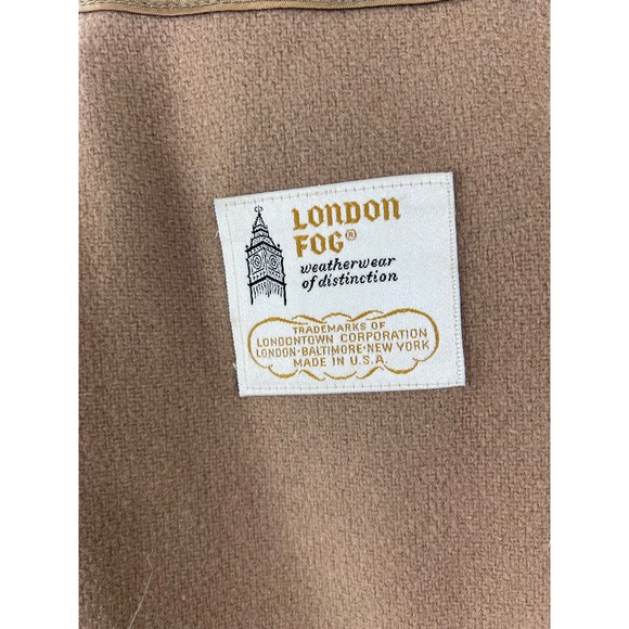 Vintage London Fog Brown Tan Double breasted Lined Trench coat with belt - Picture 3 of 14